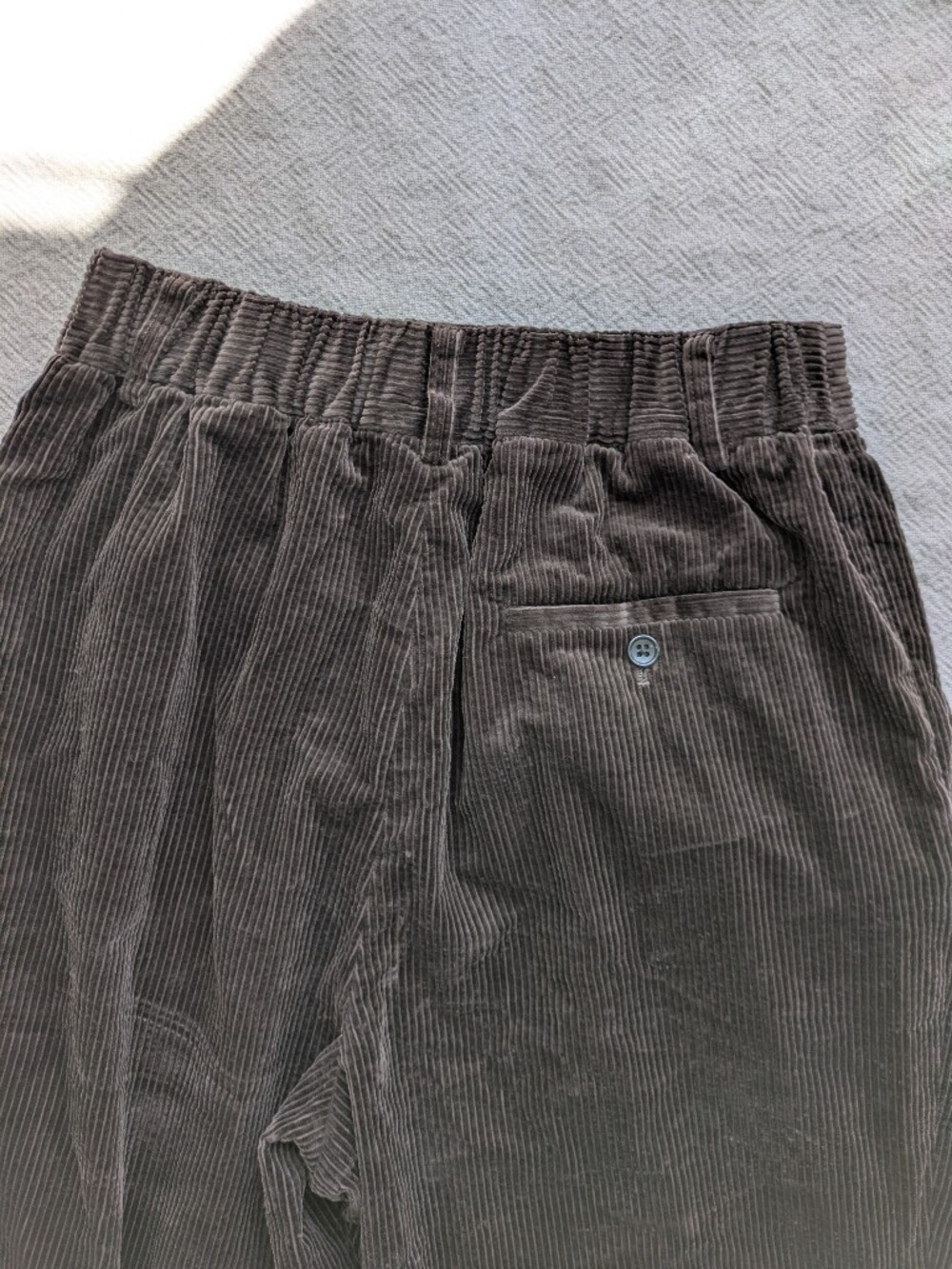 Nicholson & Nicholson Corduroy Cropped pants - Picture 6 of 7